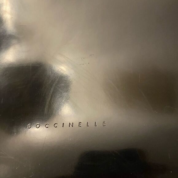 Coccinelle patent leather purse - Picture 2 of 11